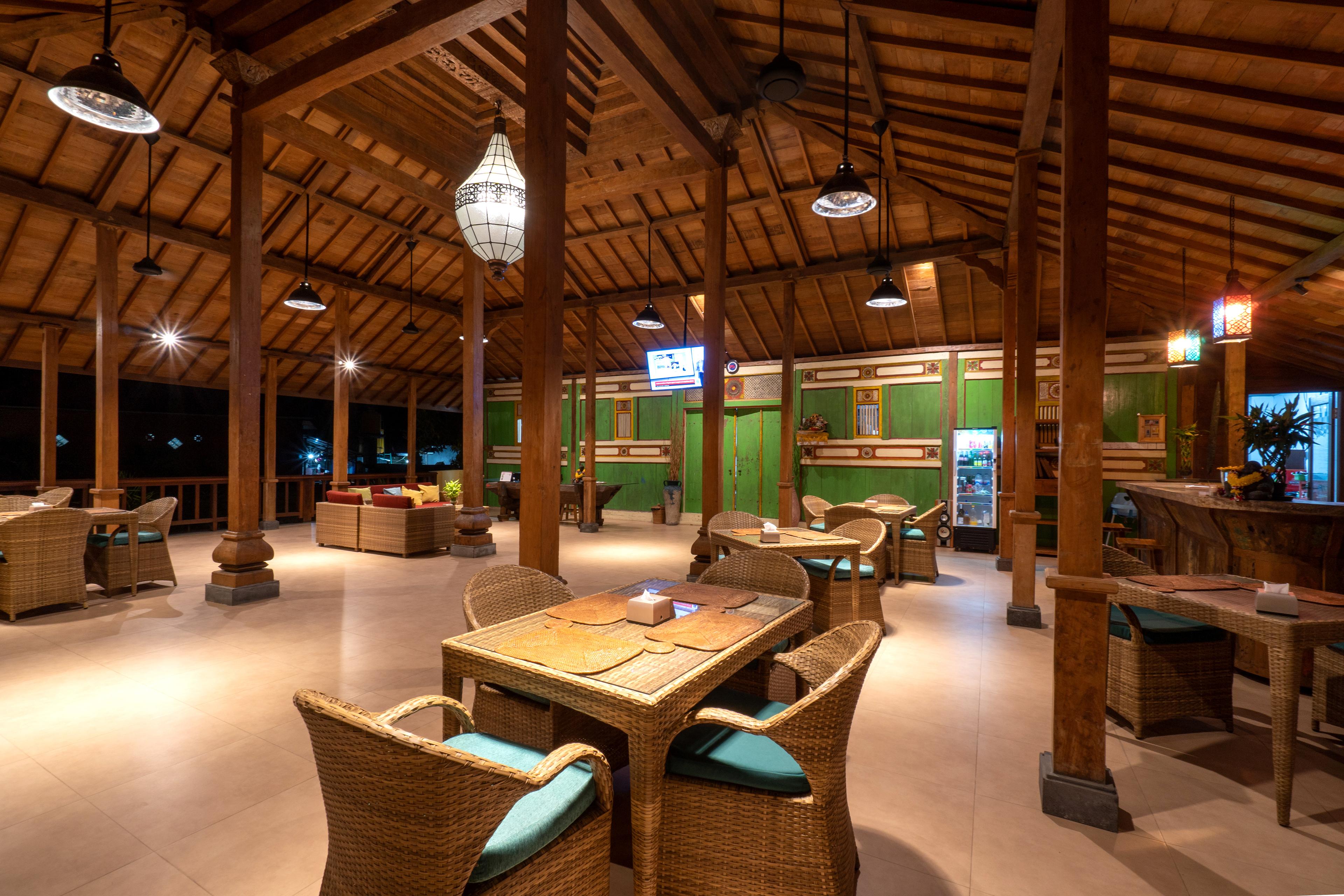 Bale Gede Lembongan 4*