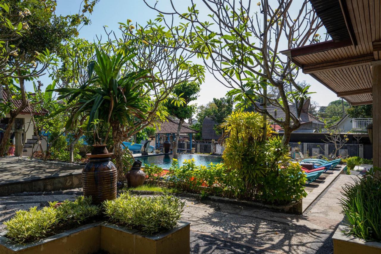 Resort The Tanis Nusa 4*