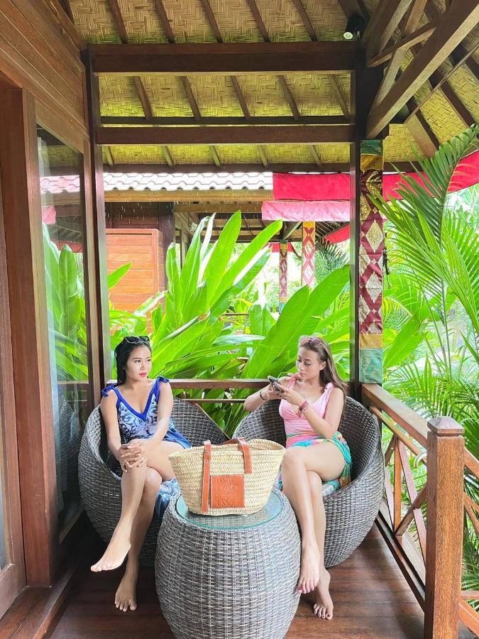 Hotel Mamamia Island 4*