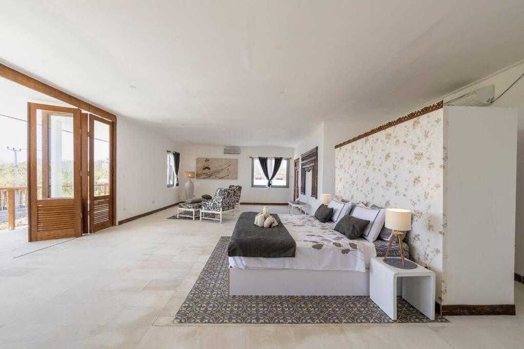 Villa Orchid 18m Pool, Sea View