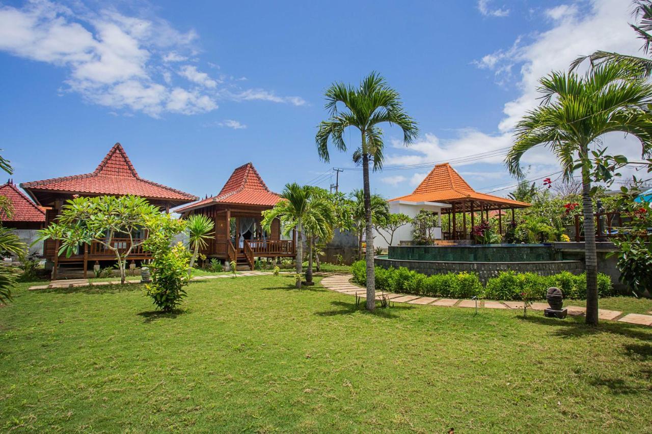 Hotel Pondooks Joglo *
