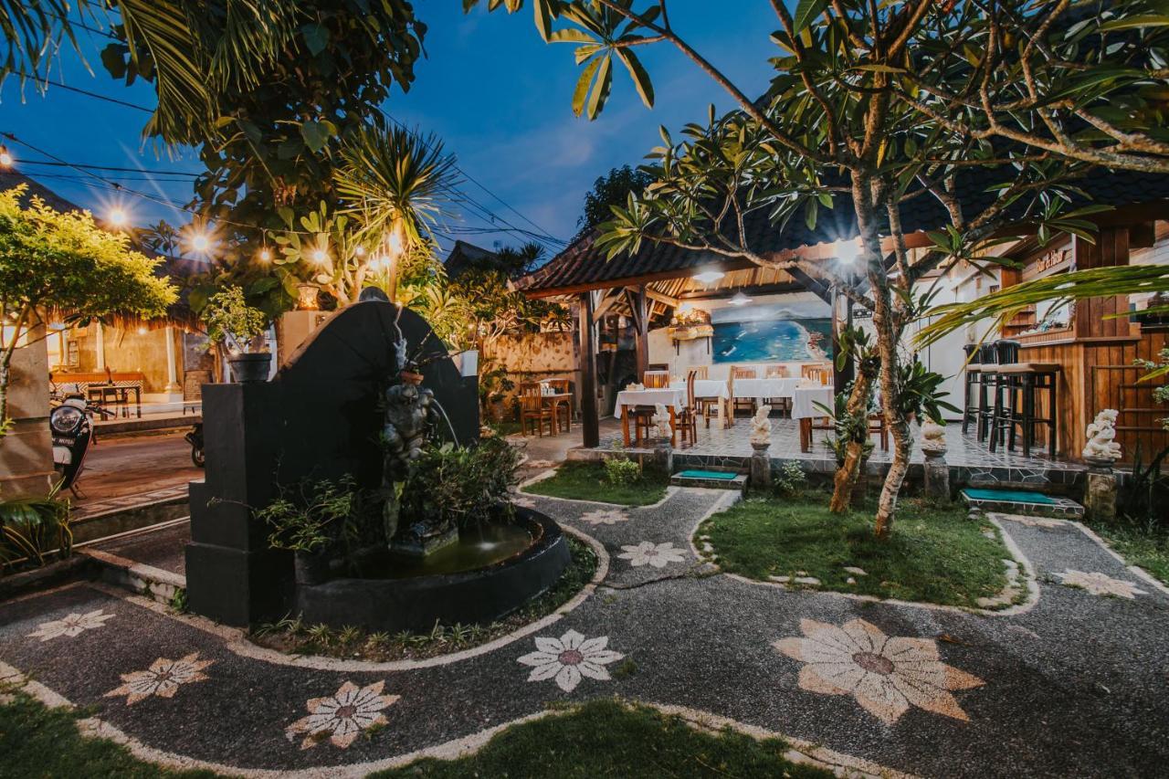 Alam Nusa Huts &