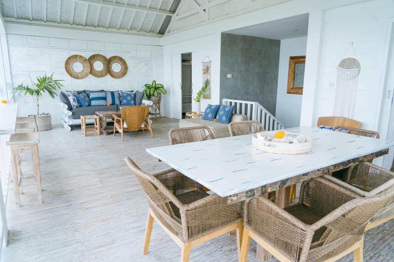 Tonic Villa *