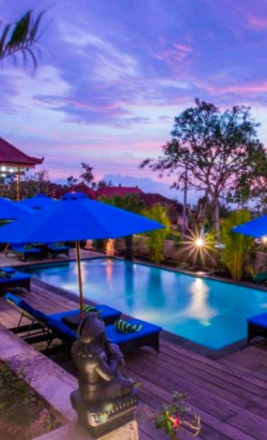 Guest house Tatak Bunut Ceningan 3*