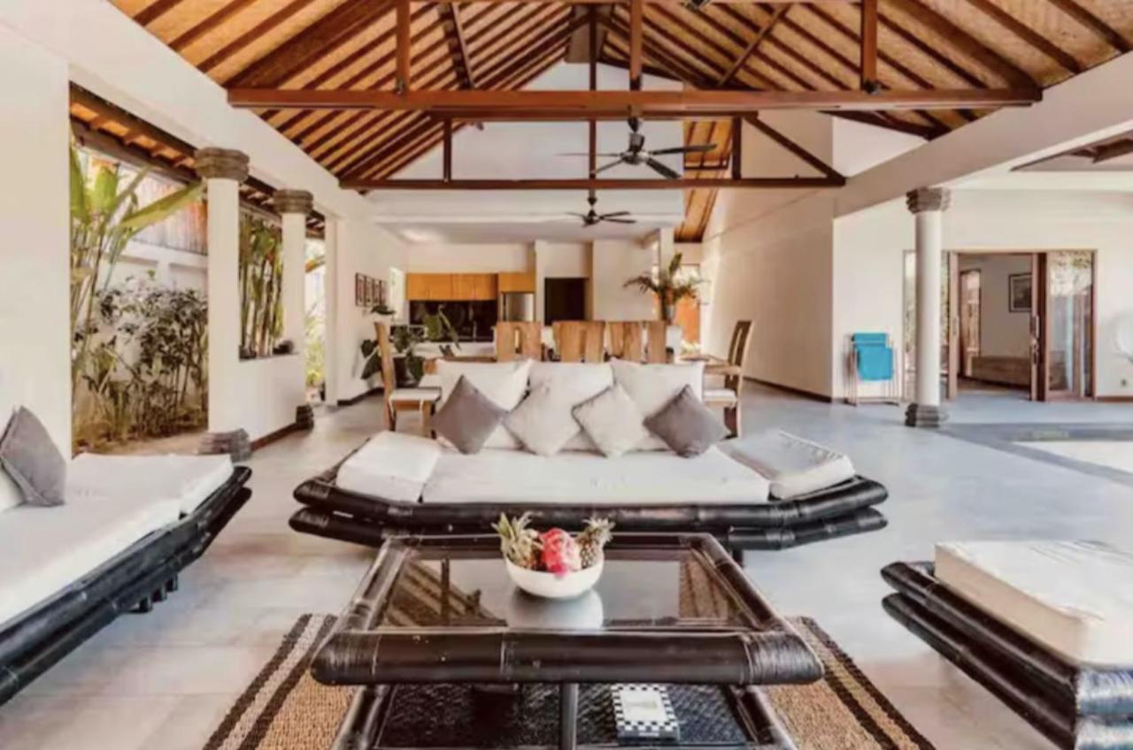 Villa Lotus