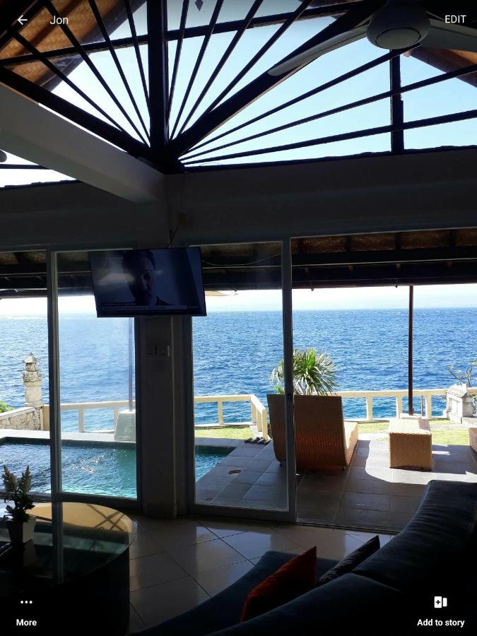 Nusa Shambala Villa *