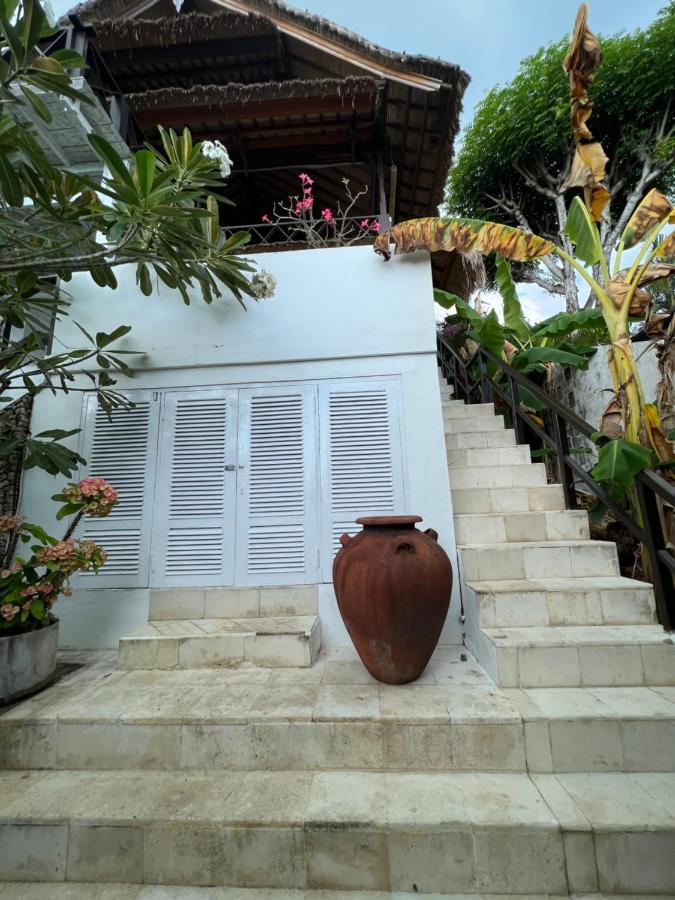 Atas * Nusa Lembongan (Bali)