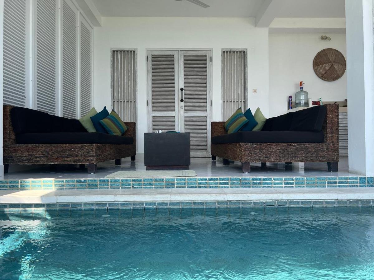 Atas Villa