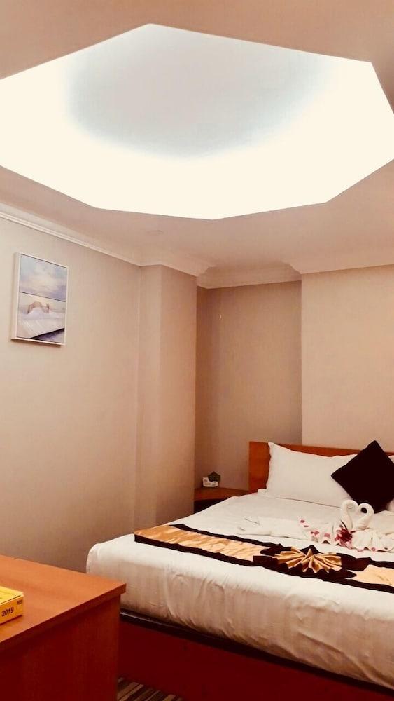 Hotel Batu Karang And