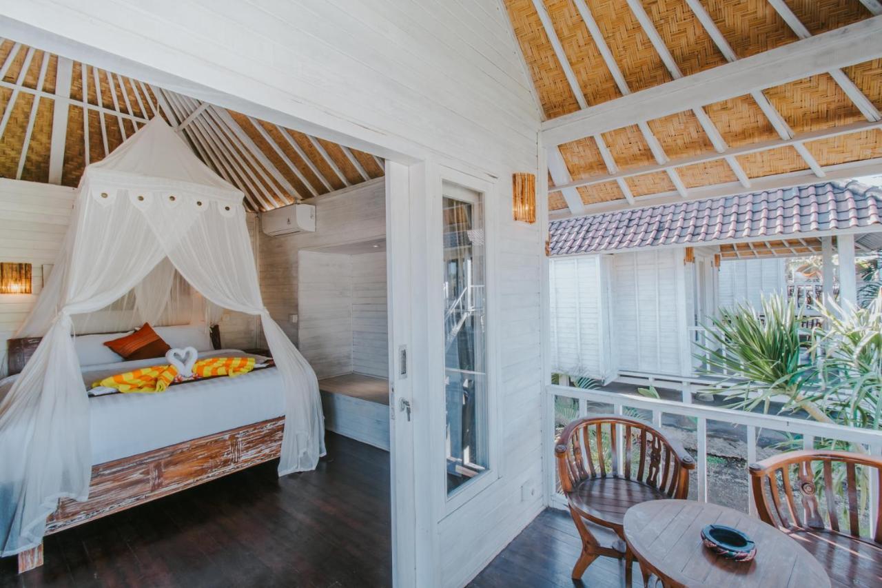 Hotel Paluh Huts 3*