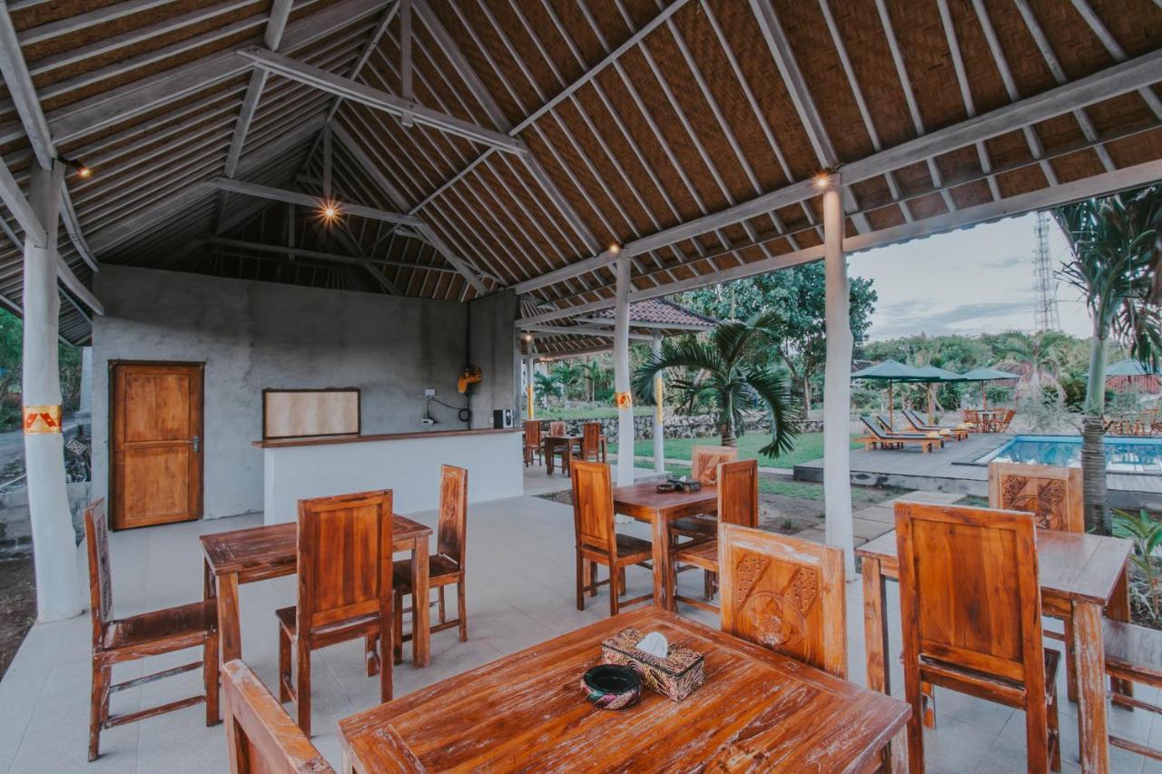 Hotel Paluh Huts 3*