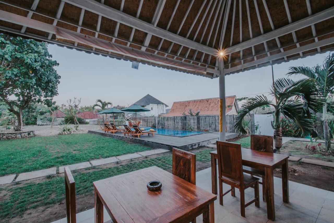 Paluh Huts 3*