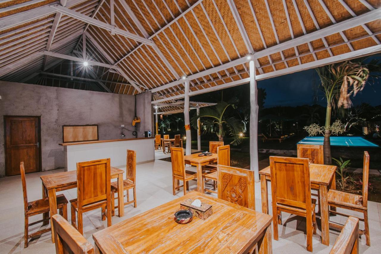 Paluh Huts Hotel