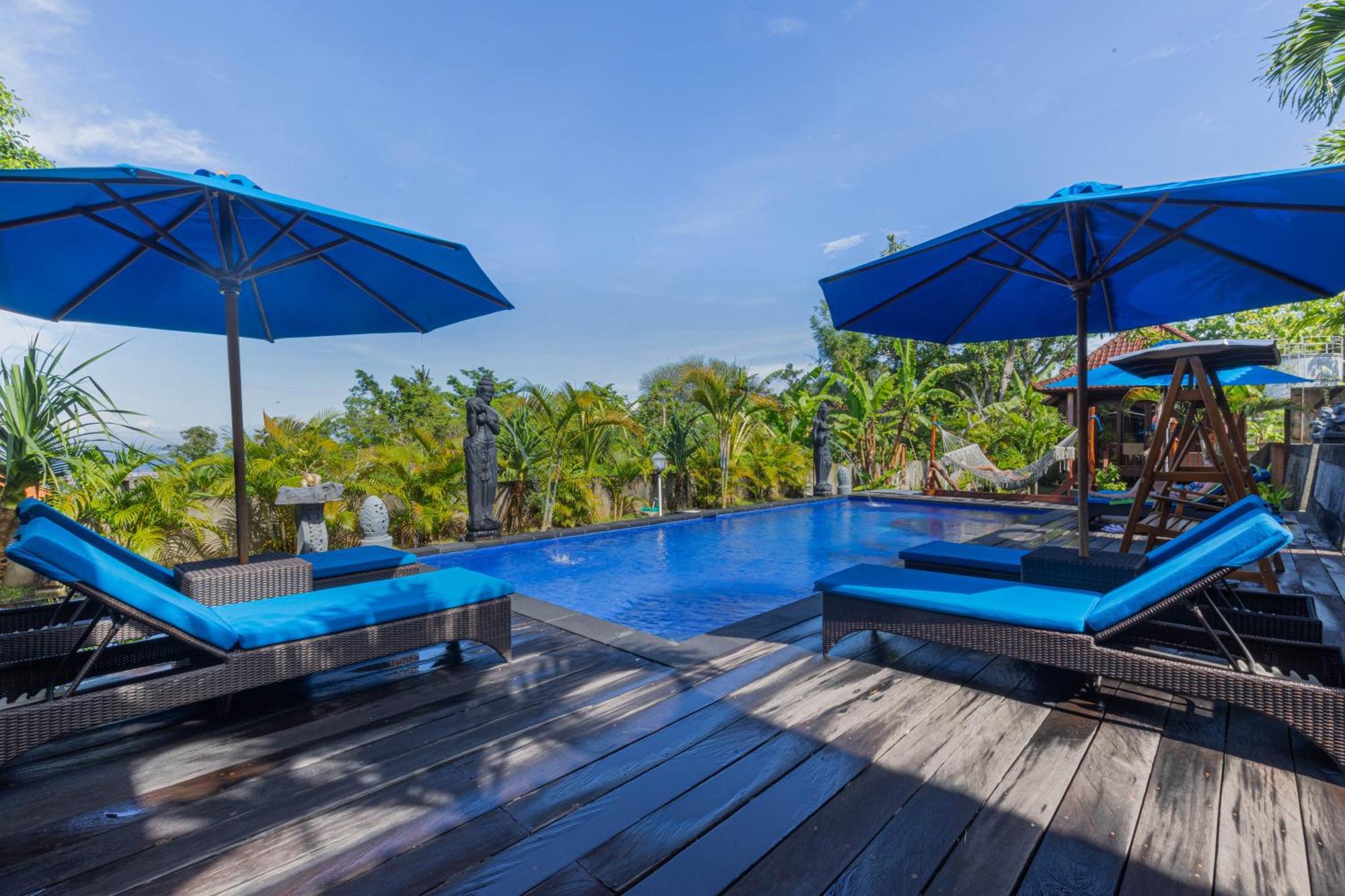 Guest house Tatak Bunut Ceningan 3*
