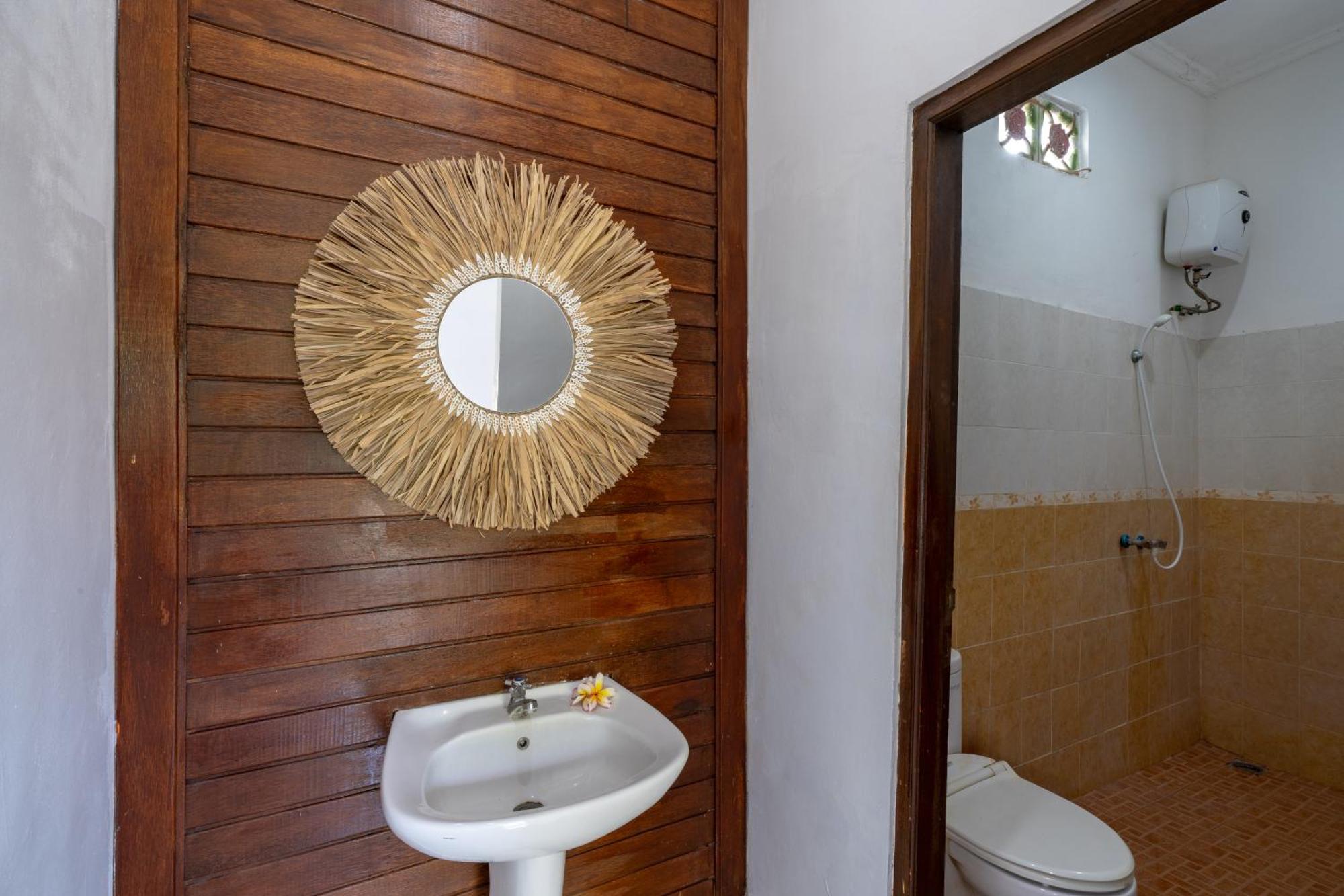 Widia Nusa Bali Redpartner Nusa Lembongan (Bali)