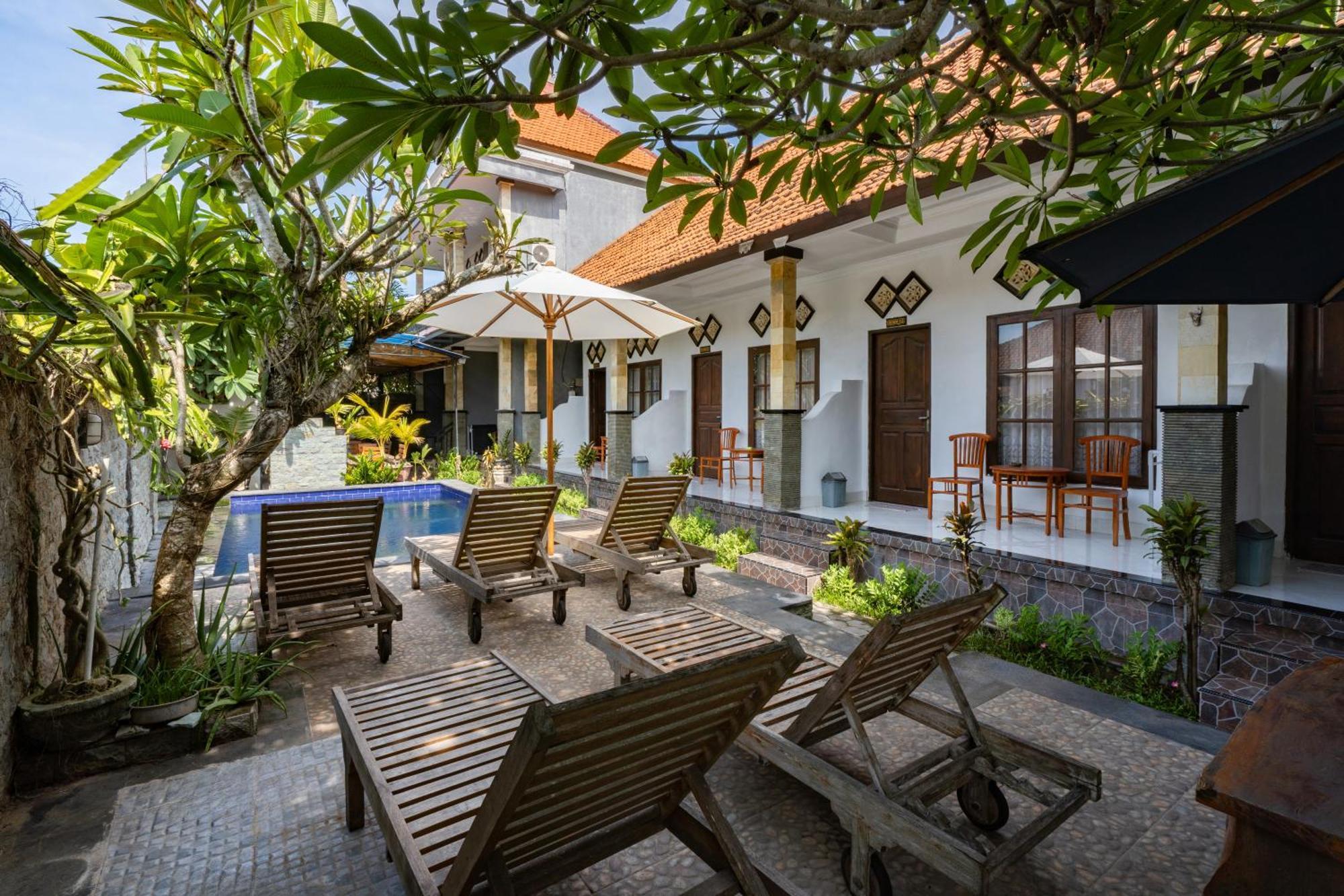 Widia Nusa Bali Redpartner Wisma tamu Nusa Lembongan (Bali)