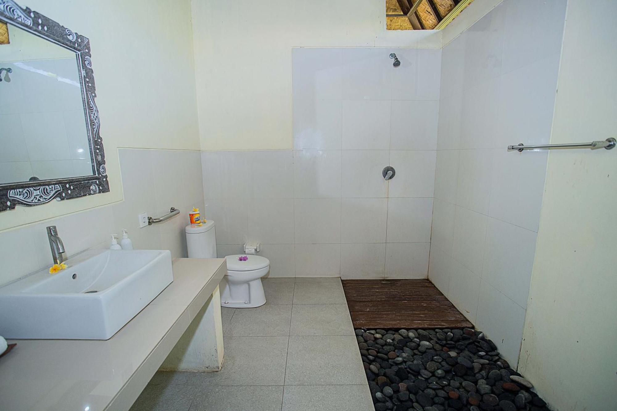 D'muncuk Huts Hotel