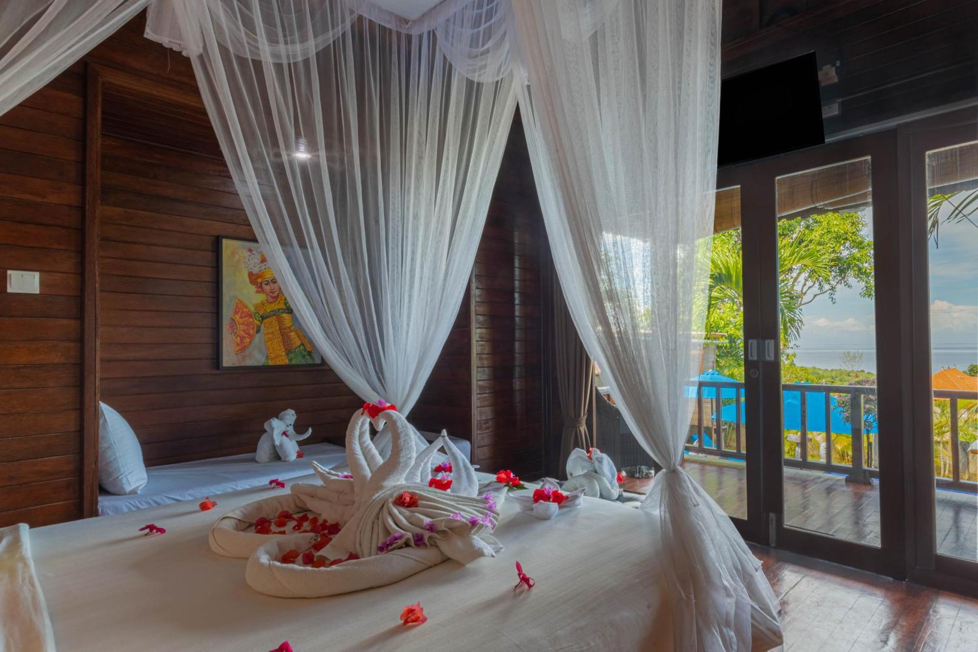 Tatak Bunut Ceningan Nusa Lembongan (Bali)