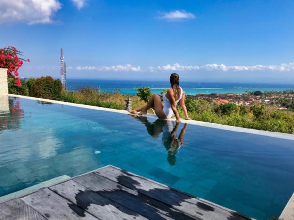 353 Degrees North * Nusa Lembongan (Bali)