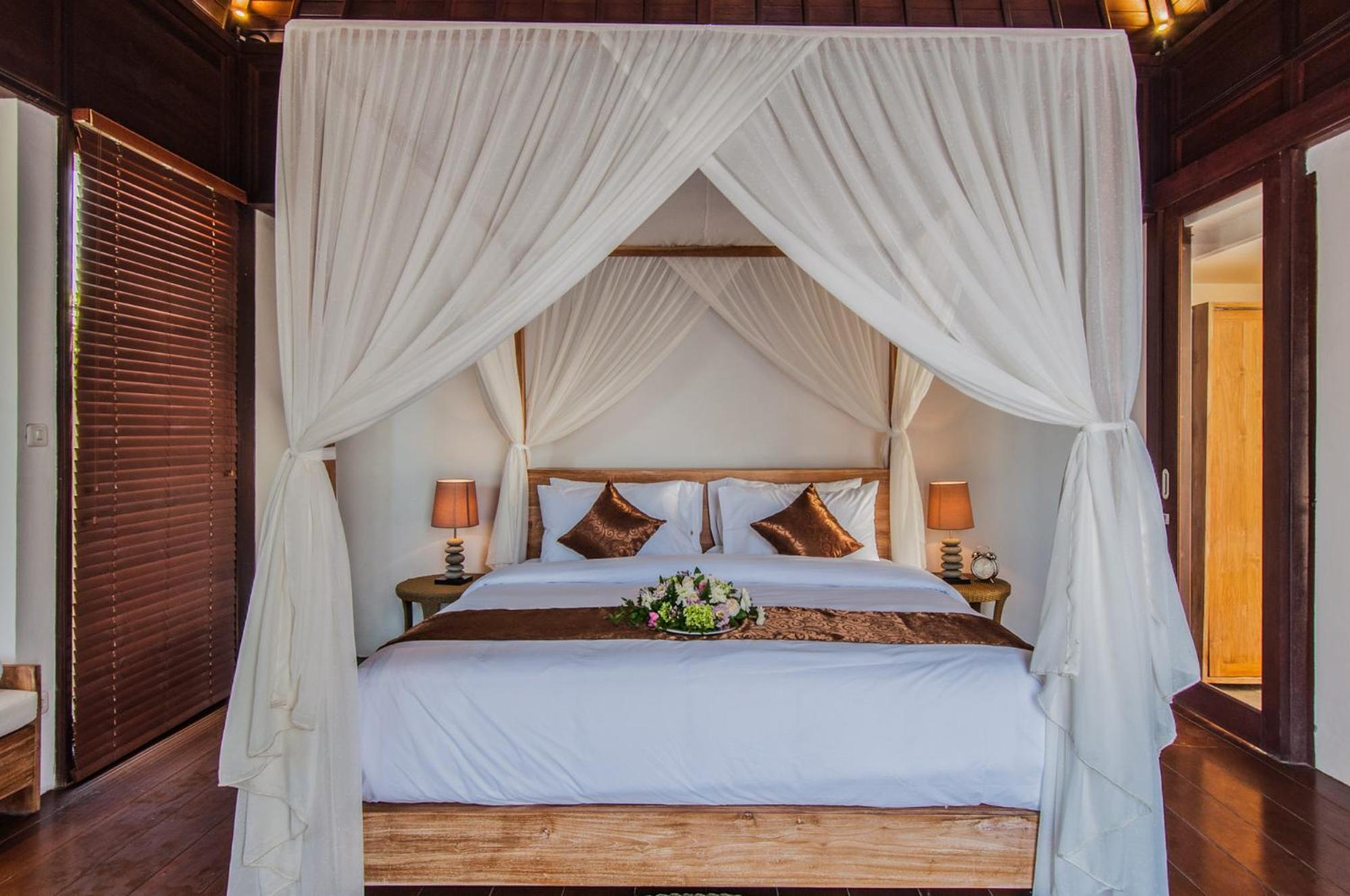 Adiwana D'nusa Club&resort Resor