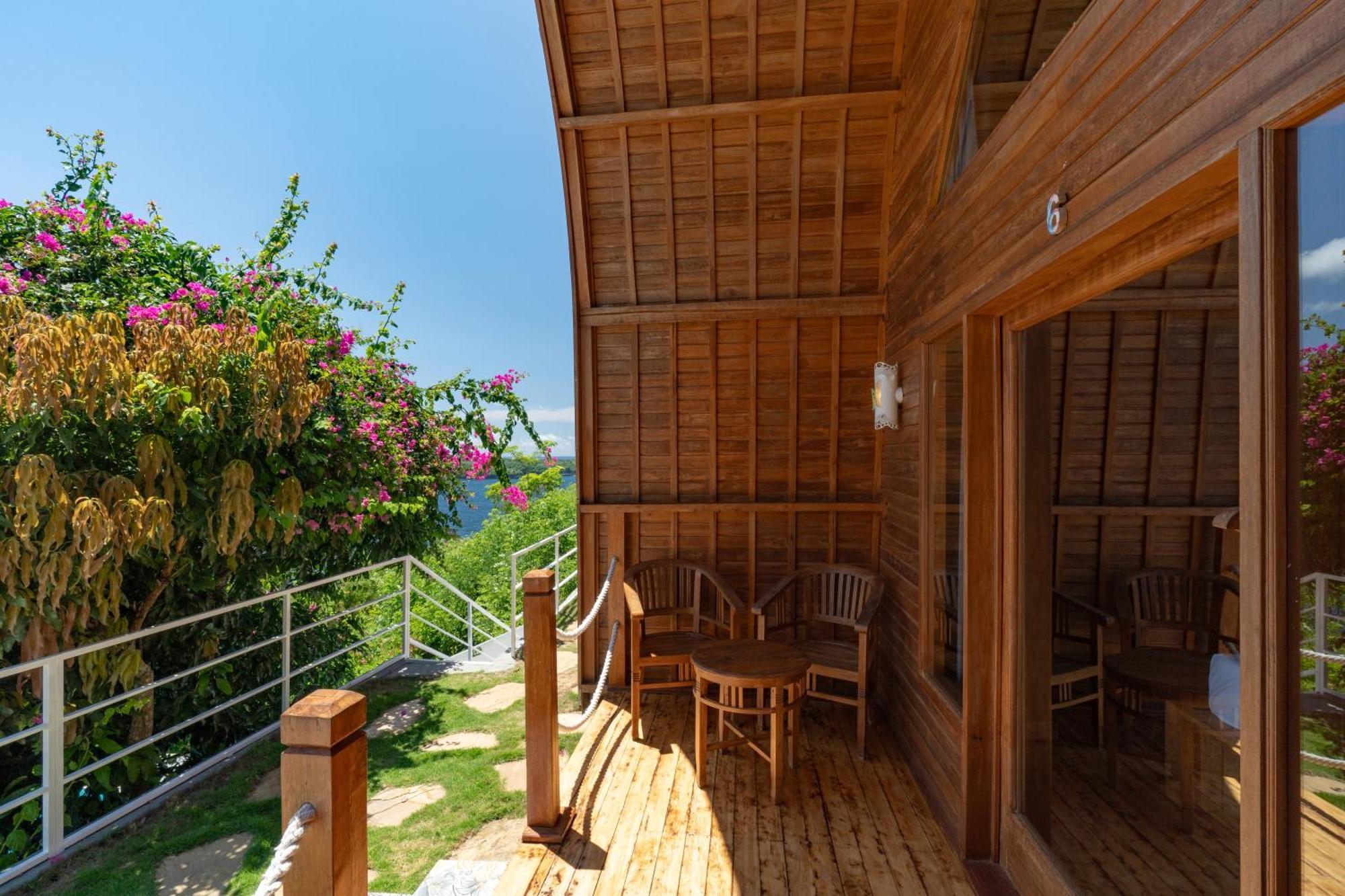 Butterfly Nusa Ceningan Hotel 3*