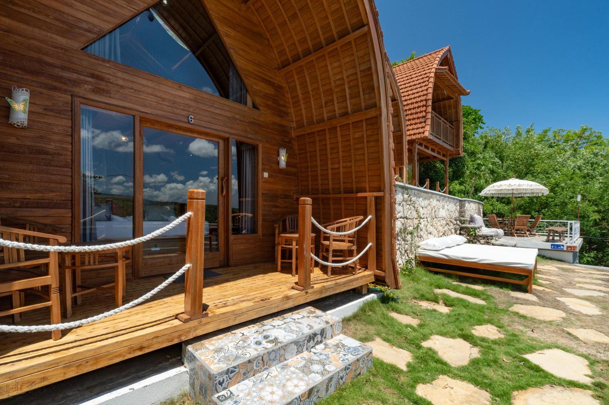 Hotel Butterfly Nusa Ceningan Nusa Lembongan (Bali)