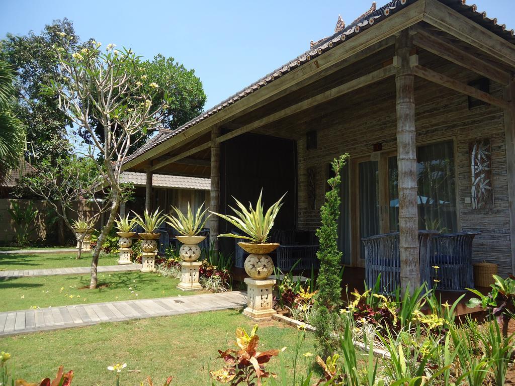 The Palm Grove 4*