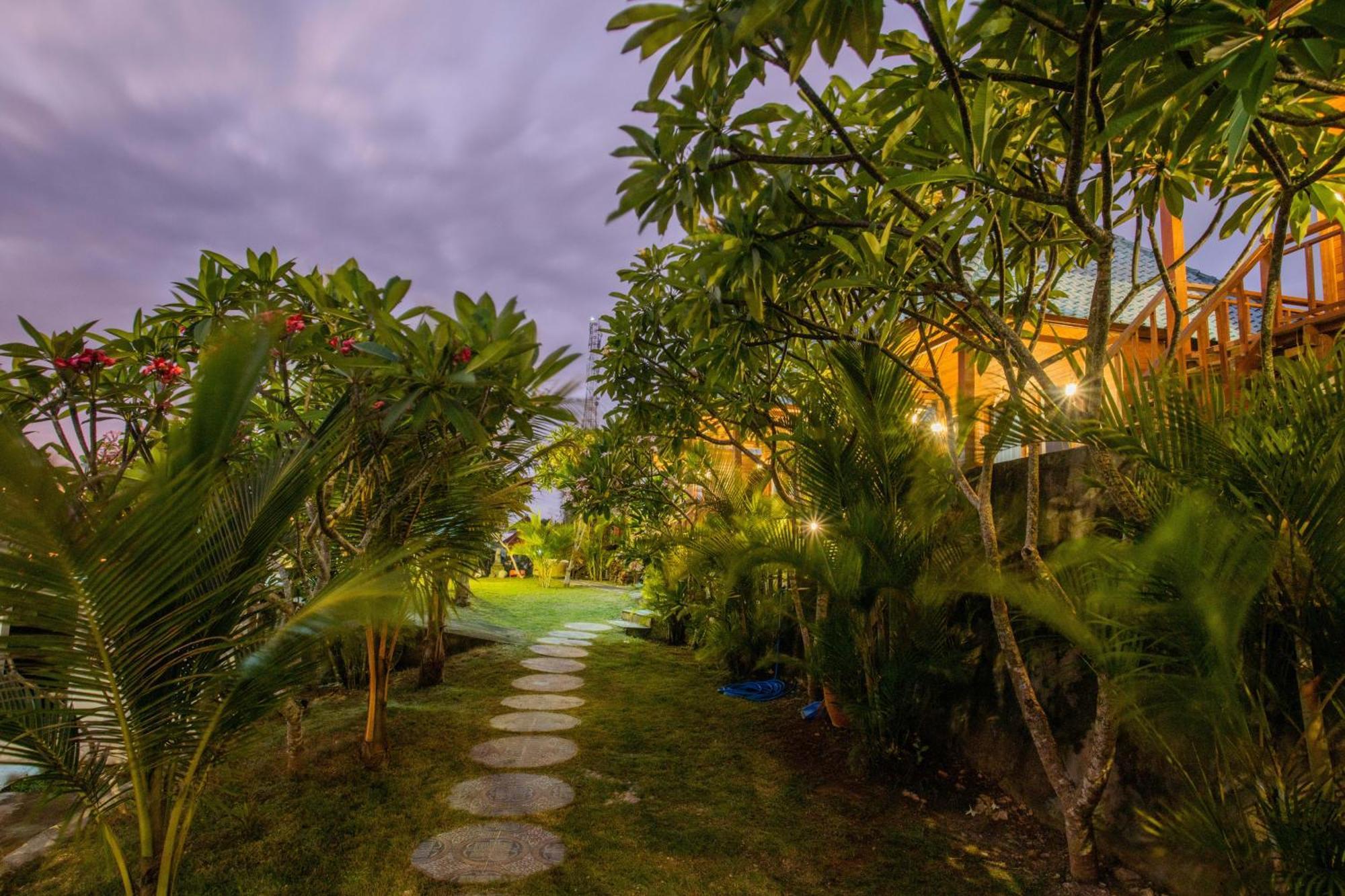Tawe Ocean Blue Holiday park Nusa Lembongan (Bali)