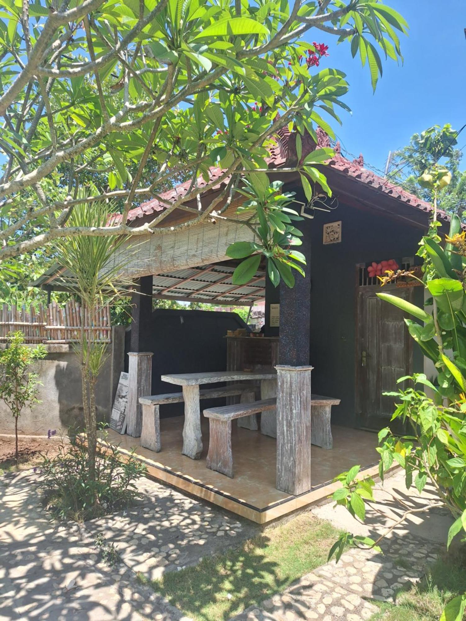 Homestay D'waktu In House Nusa Lembongan (Bali)
