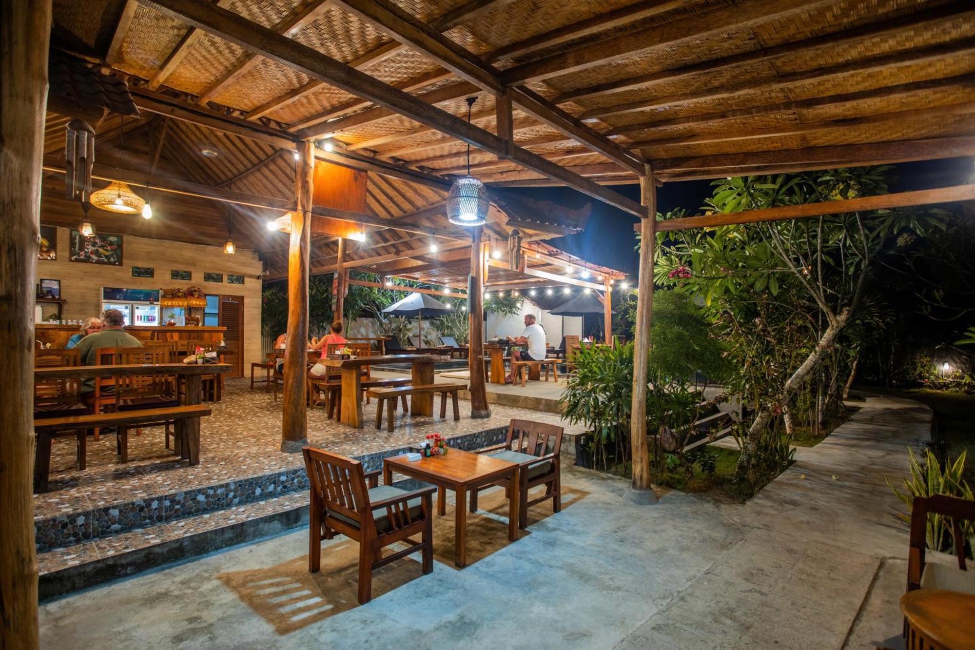 Bagus Dream Hotel 3*