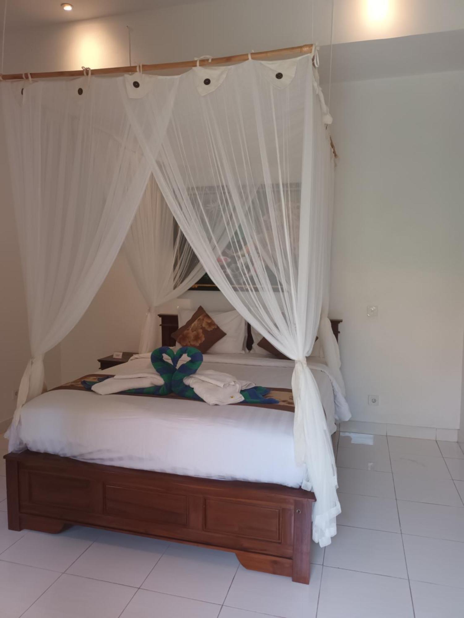 Isola D'oro Bed & Breakfast Nusa Lembongan (Bali)