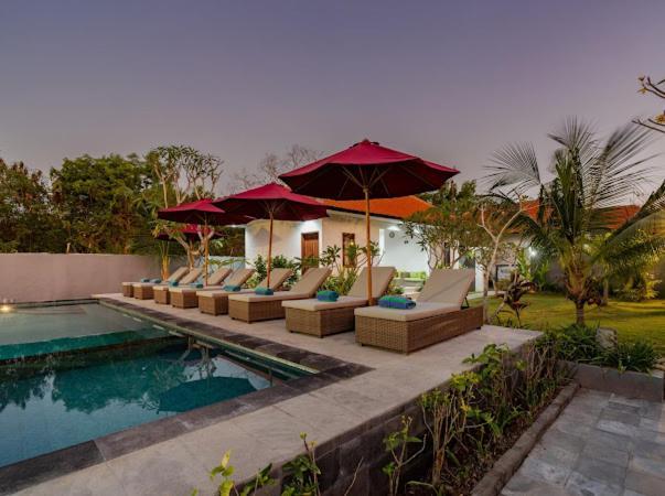 Hotel Nusa Indah Onai 3*