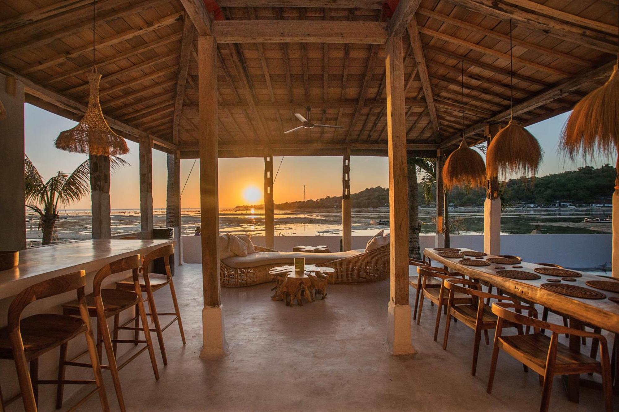 Sunset House Ceningan, 10 Person Beachview Private * Nusa Lembongan (Bali)