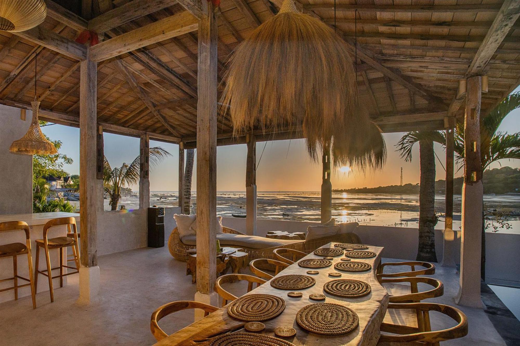 Villa Sunset House Ceningan, 10 Person Beachview Private *