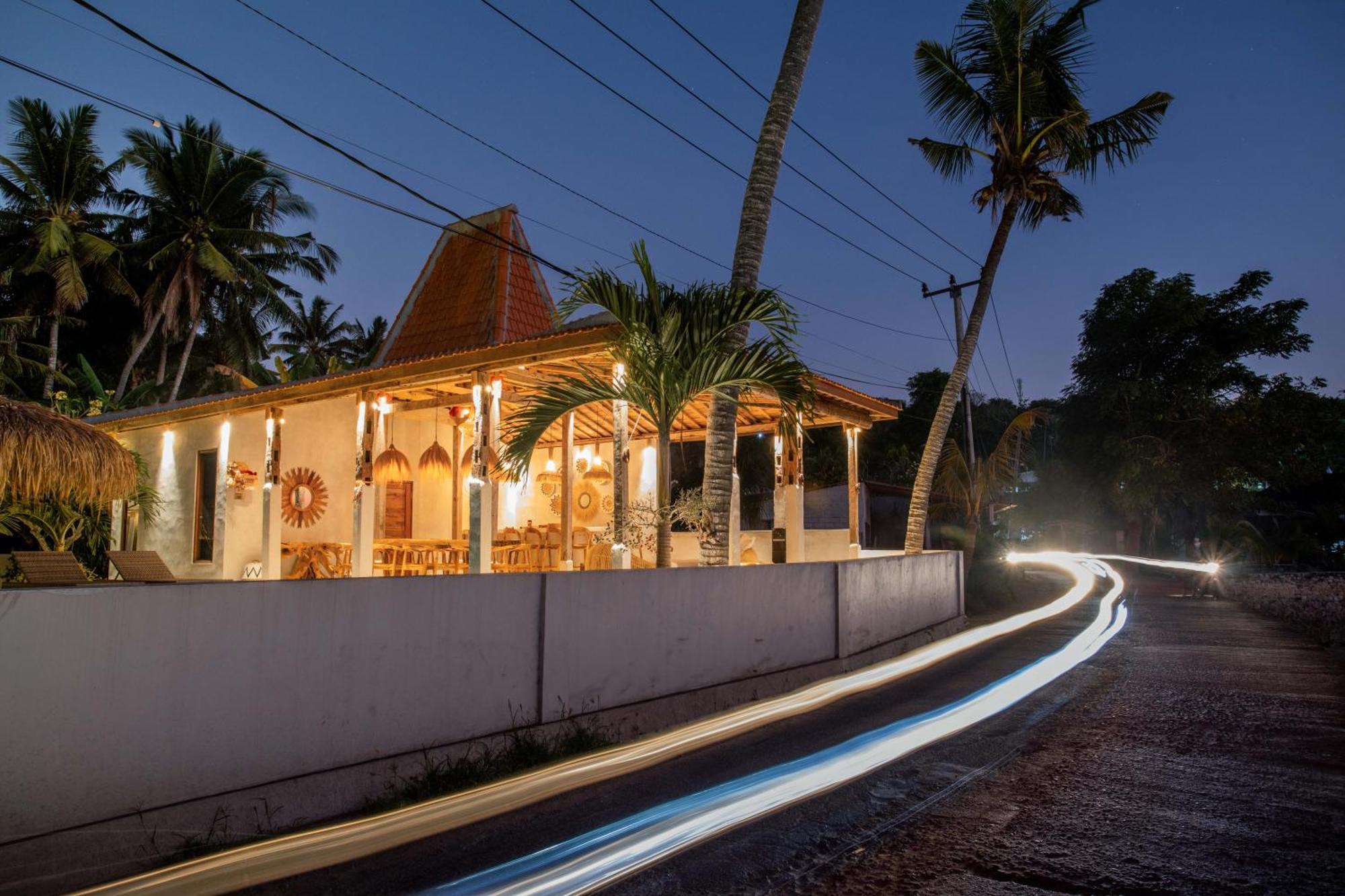 Villa Sunset House Ceningan, 10 Person Beachview Private Nusa Lembongan (Bali)