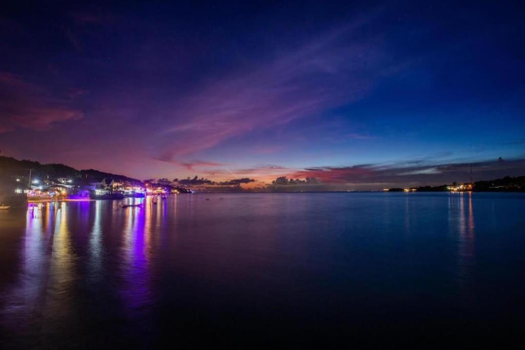 Villa Sunset House Ceningan, 10 Person Beachview Private *