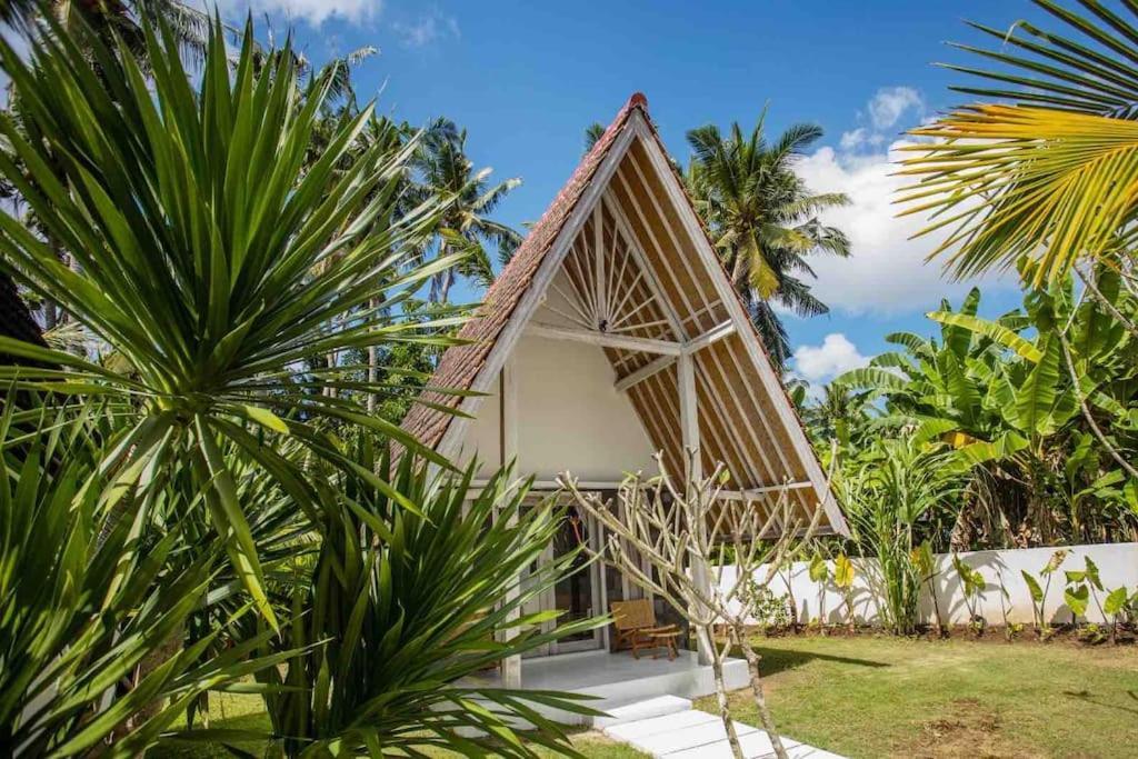 Sunset House Ceningan, 10 Person Beachview Private Villa *