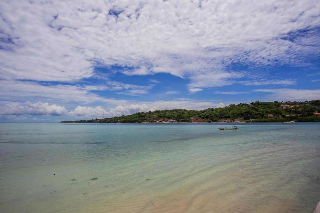Sunset House Ceningan, 10 Person Beachview Private Villa Nusa Lembongan (Bali)