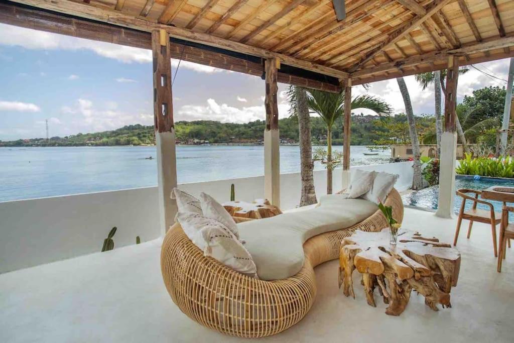 Villa Sunset House Ceningan, 10 Person Beachview Private Nusa Lembongan (Bali)