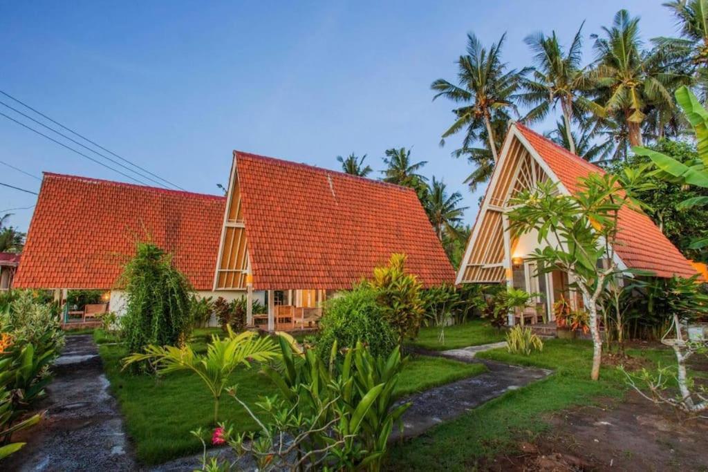 Villa Sunset House Ceningan, 10 Person Beachview Private