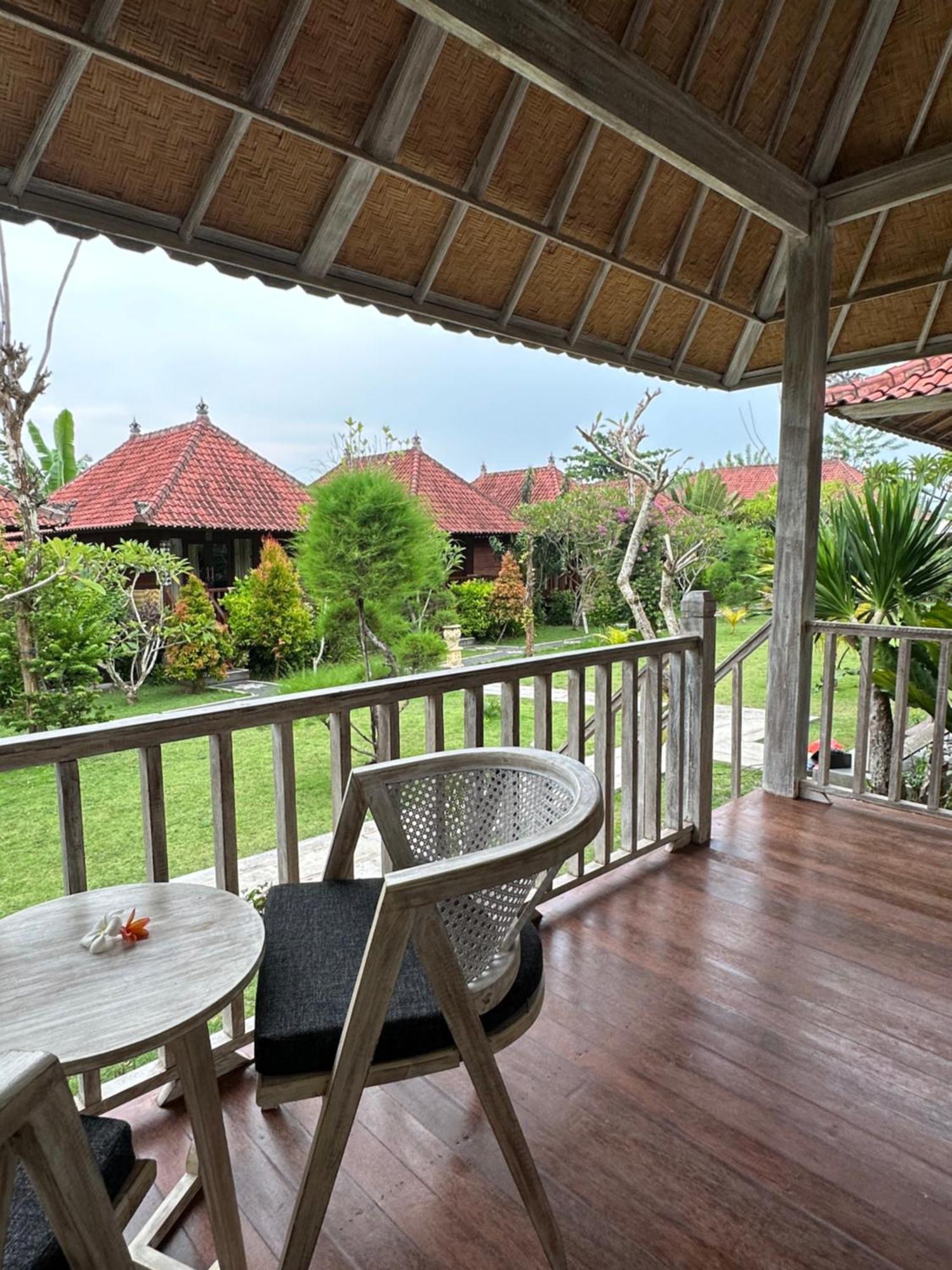 The Niti Hut's Taman liburan Nusa Lembongan (Bali)