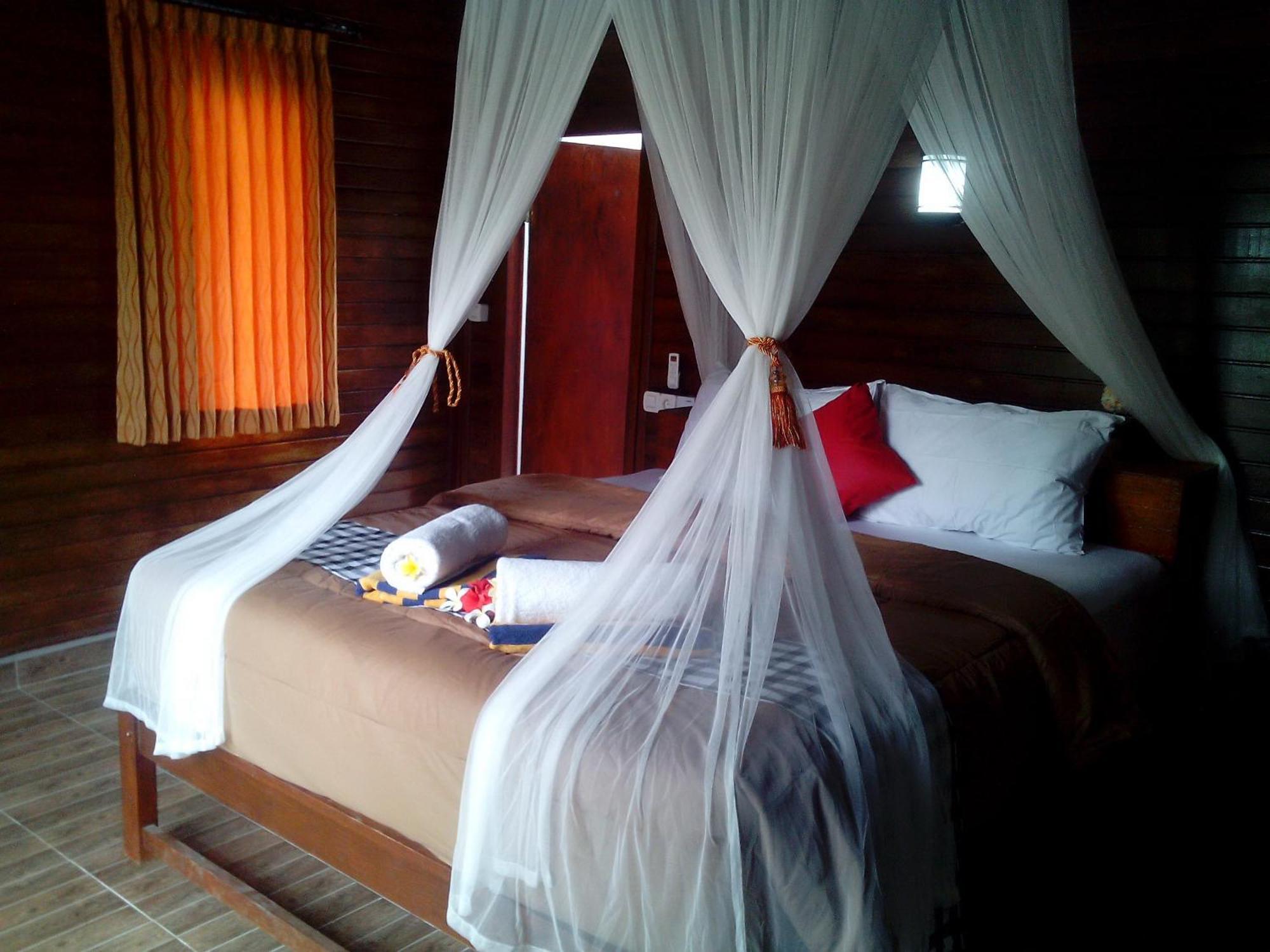 Homestay Naradas Mushroom Beach Nusa Lembongan (Bali)