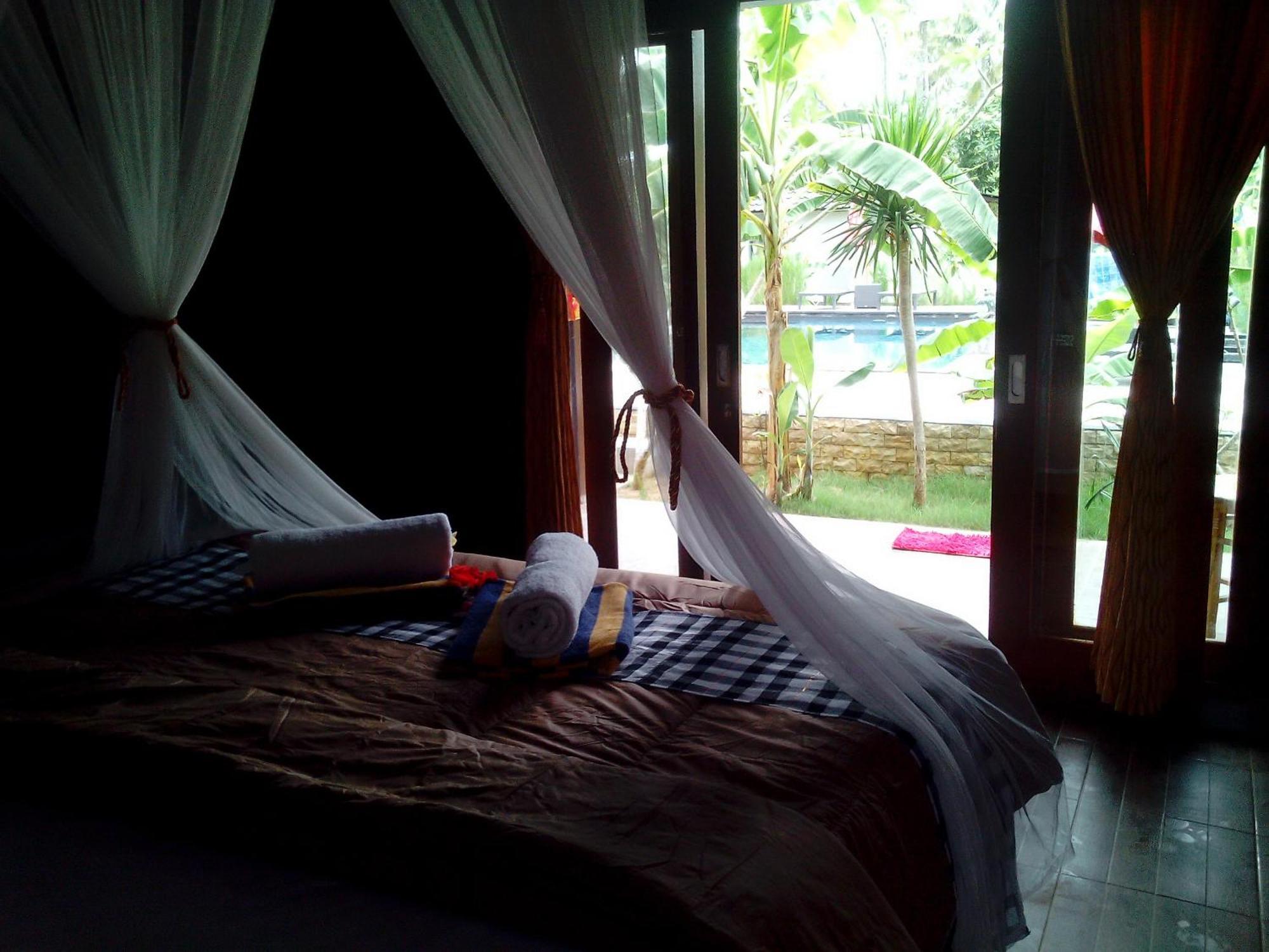 Naradas Mushroom Beach *