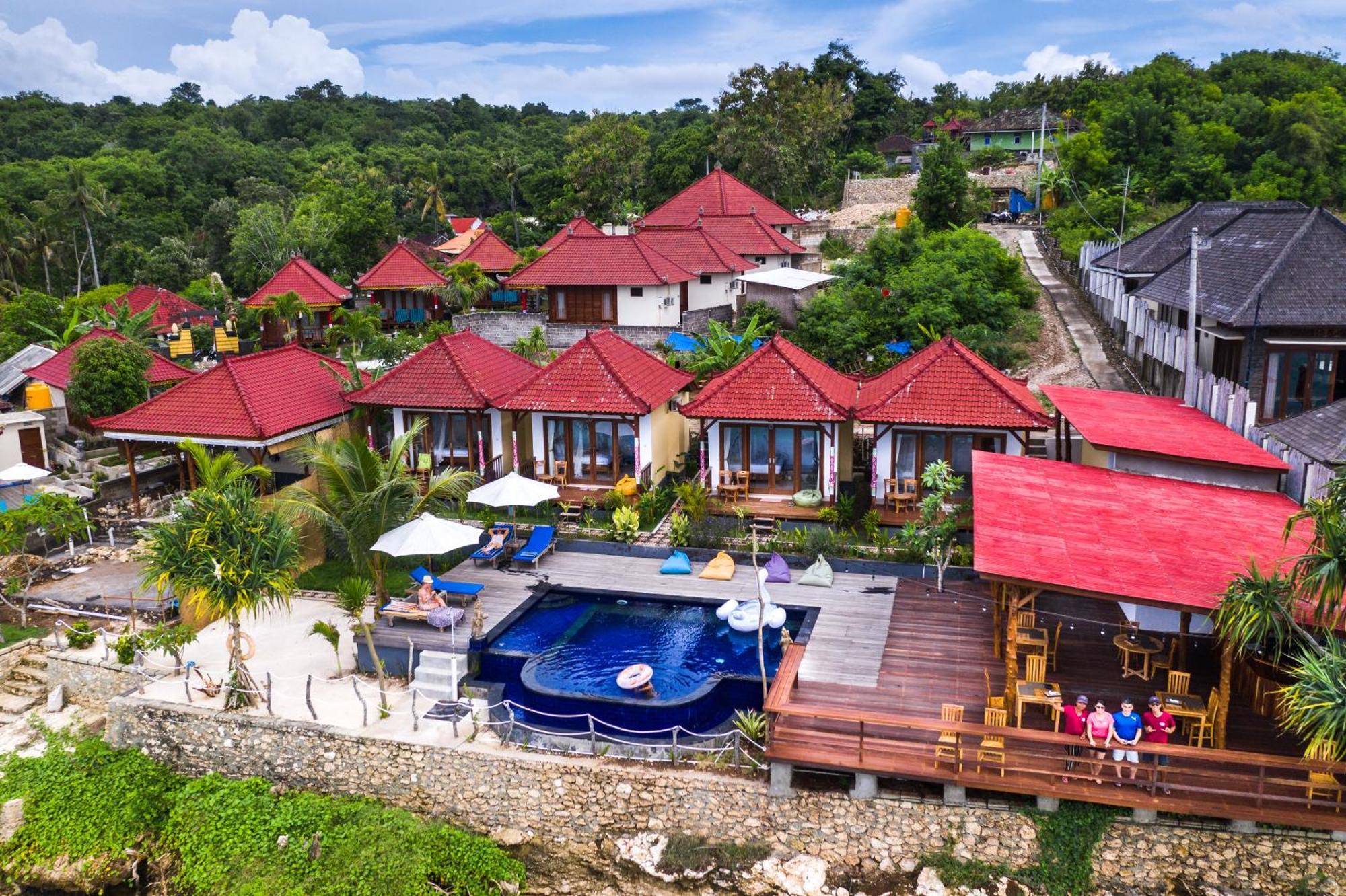 Nusa Veranda Sunset & Restaurant Hotel 3*