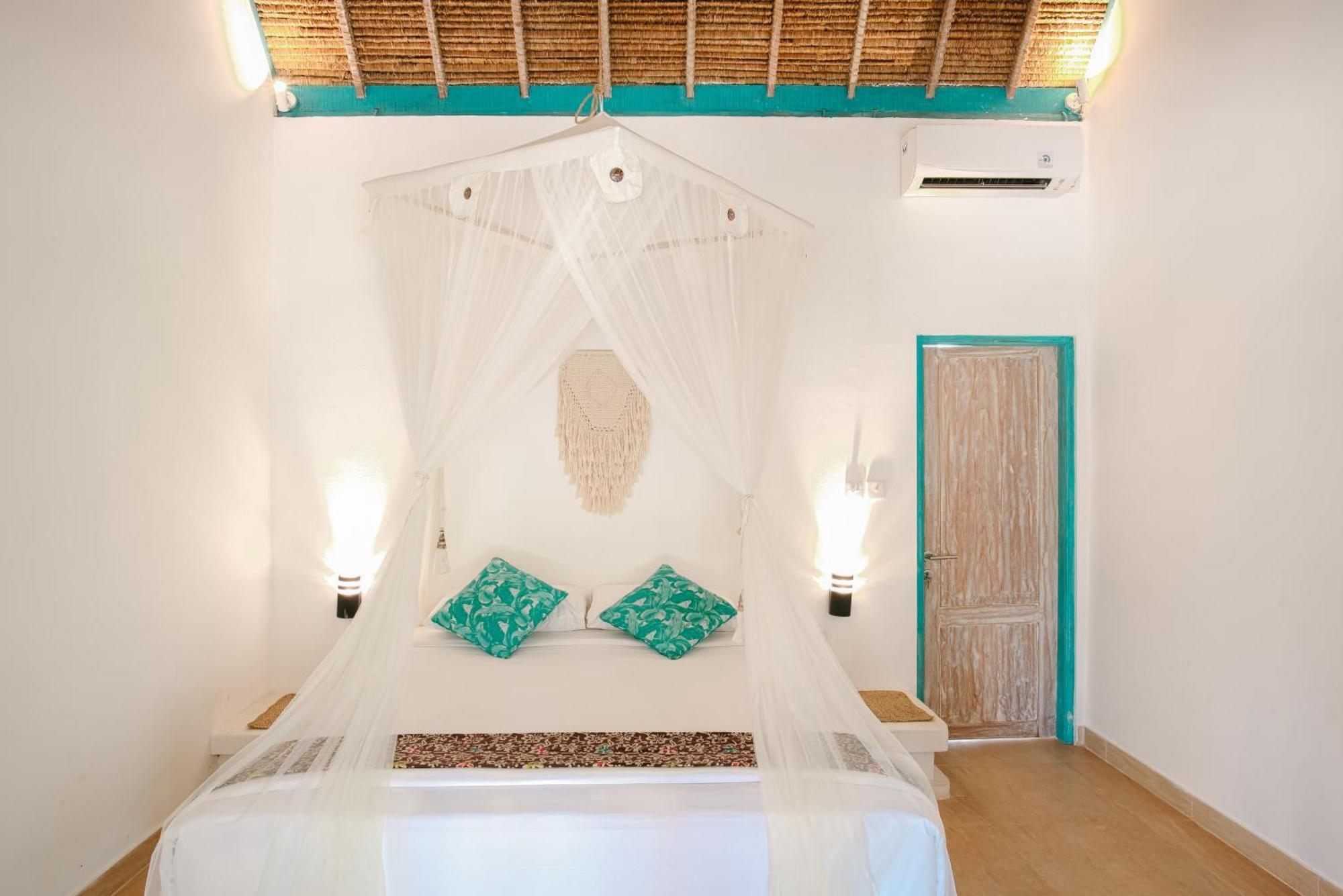 Le Nusa Club Resor