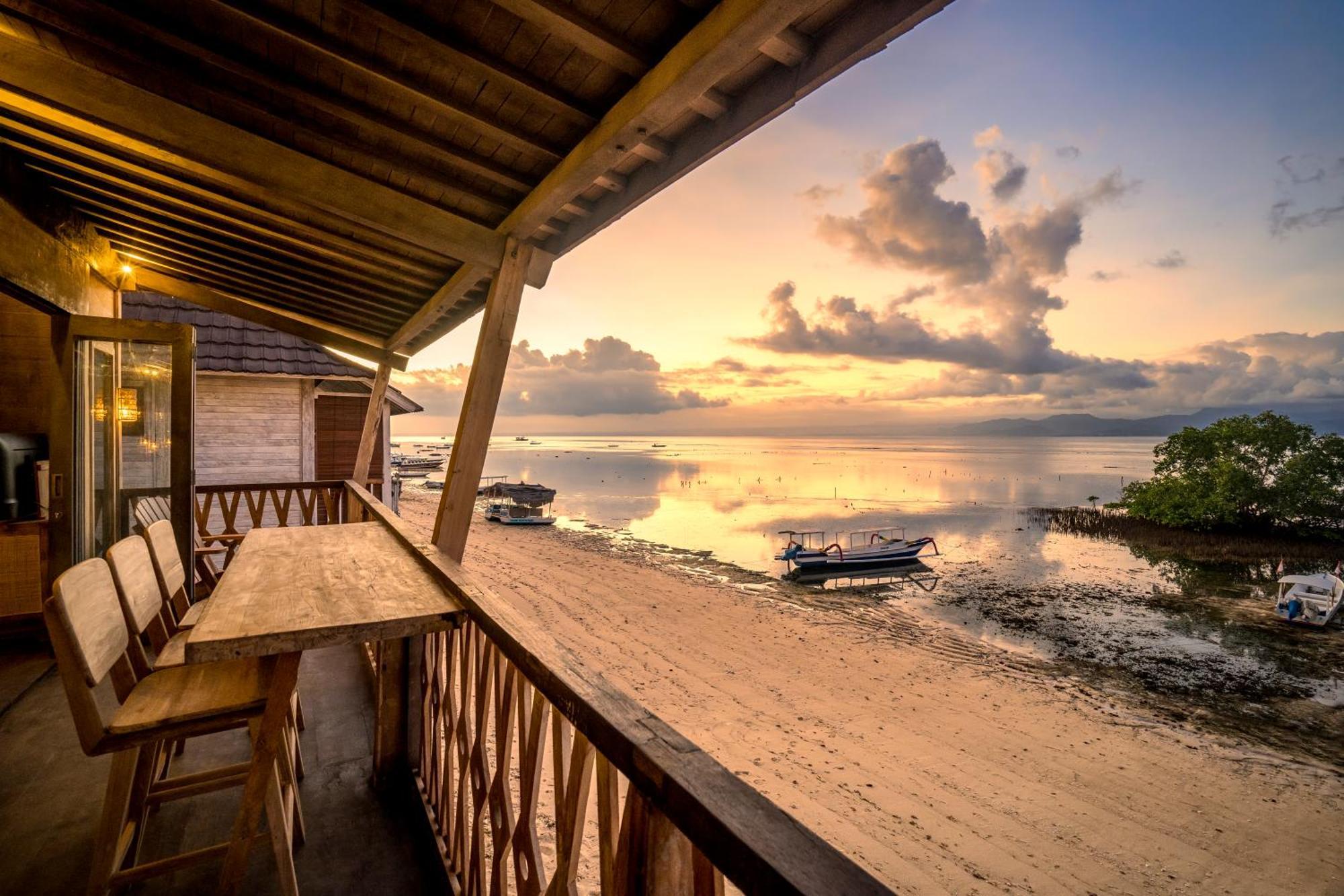 Villa Sunset Wood By Alfred In Bali *