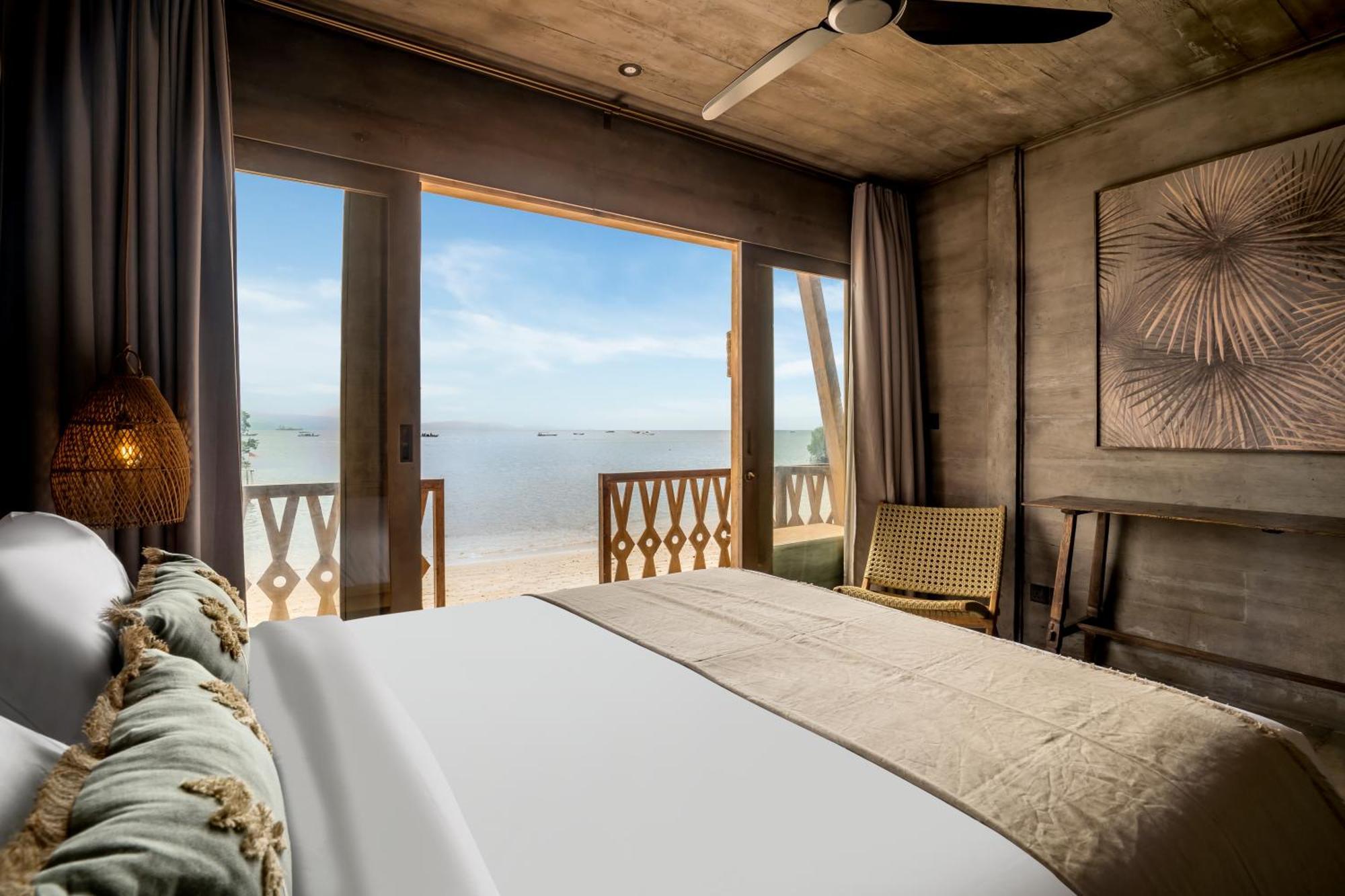 Sunset Wood By Alfred In Bali Villa Nusa Lembongan (Bali)