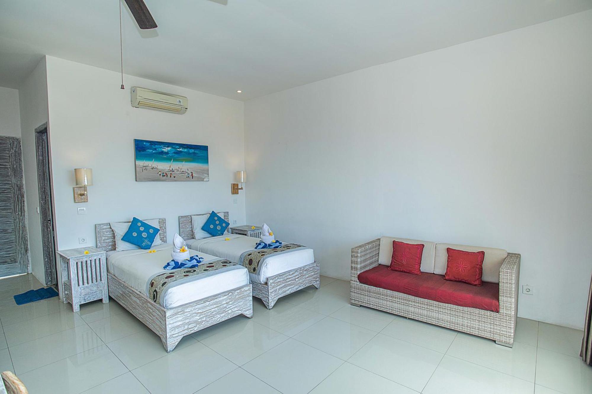 Sea View 3*