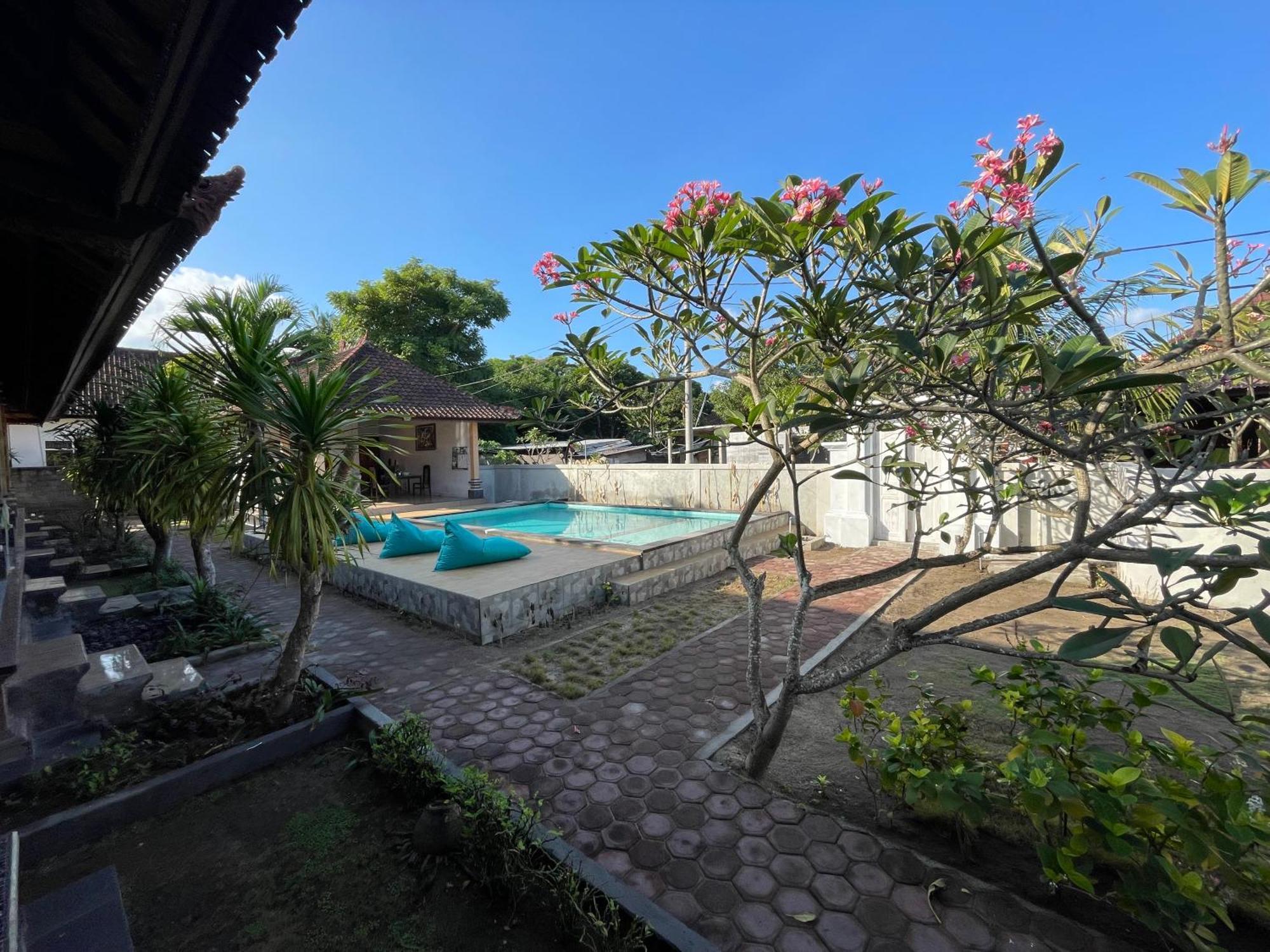 Wisma tamu Jepun Bali