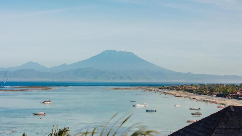 Batu Karang & Resort 4*